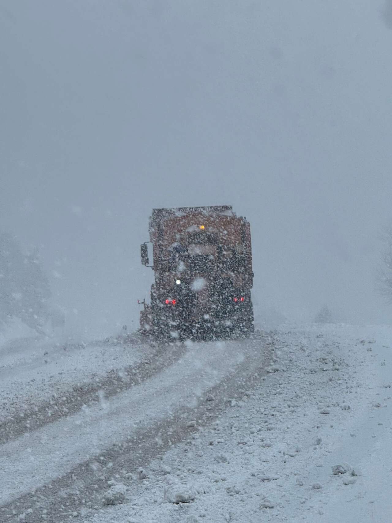 Muğla'da Kar Yağışı Sürücülere Zor Anlar Yaşattı 1